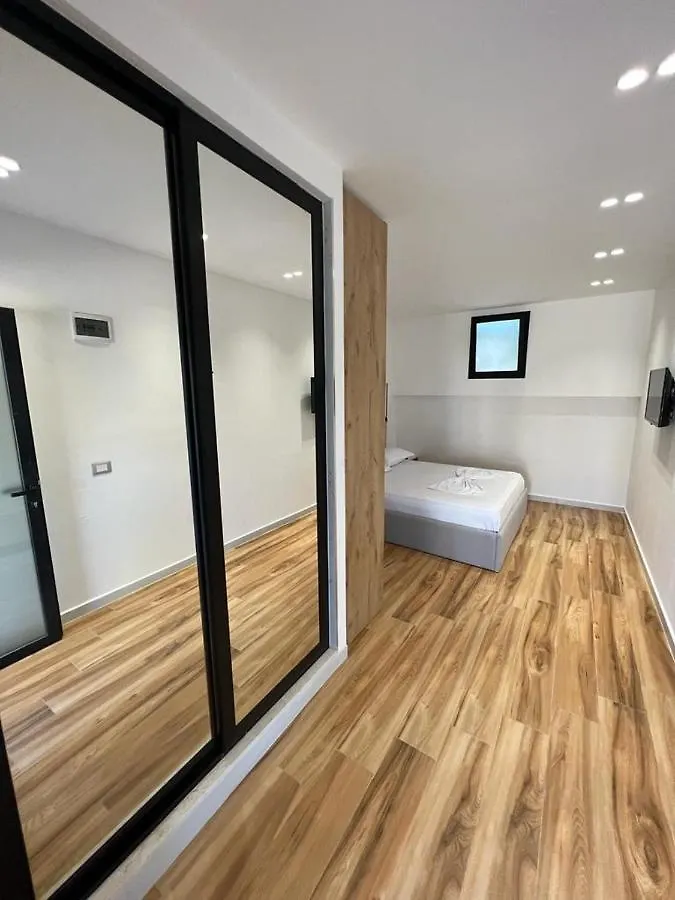 Apartamento Blu Diamond Beach Rooms Sarandë Albania